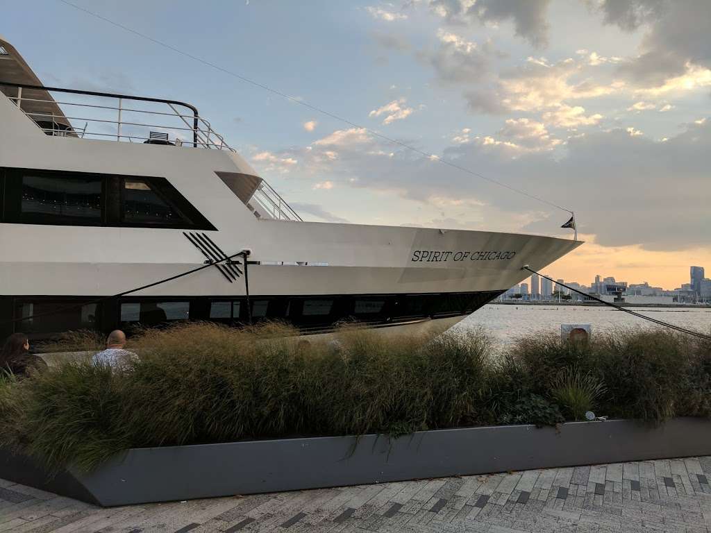 Spirit of Chicago | Navy Pier, 600 E Grand Ave, Chicago, IL 60611, USA | Phone: (312) 222-2508