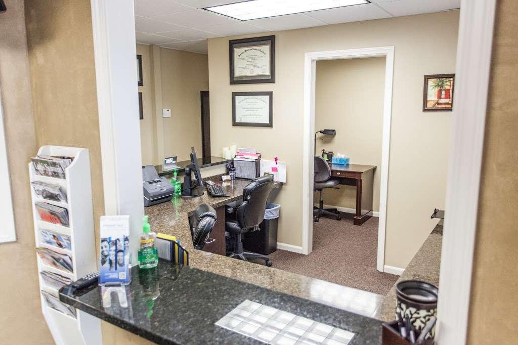Dental Expressions | 521 SE 2nd St B, Lees Summit, MO 64063, USA | Phone: (816) 525-7155