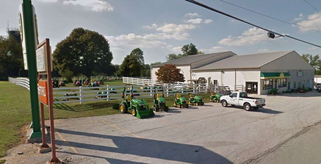 Southern York Turf & Tractor, Inc. | 1105, 250 N Main St, Shrewsbury, PA 17361 | Phone: (717) 235-9400