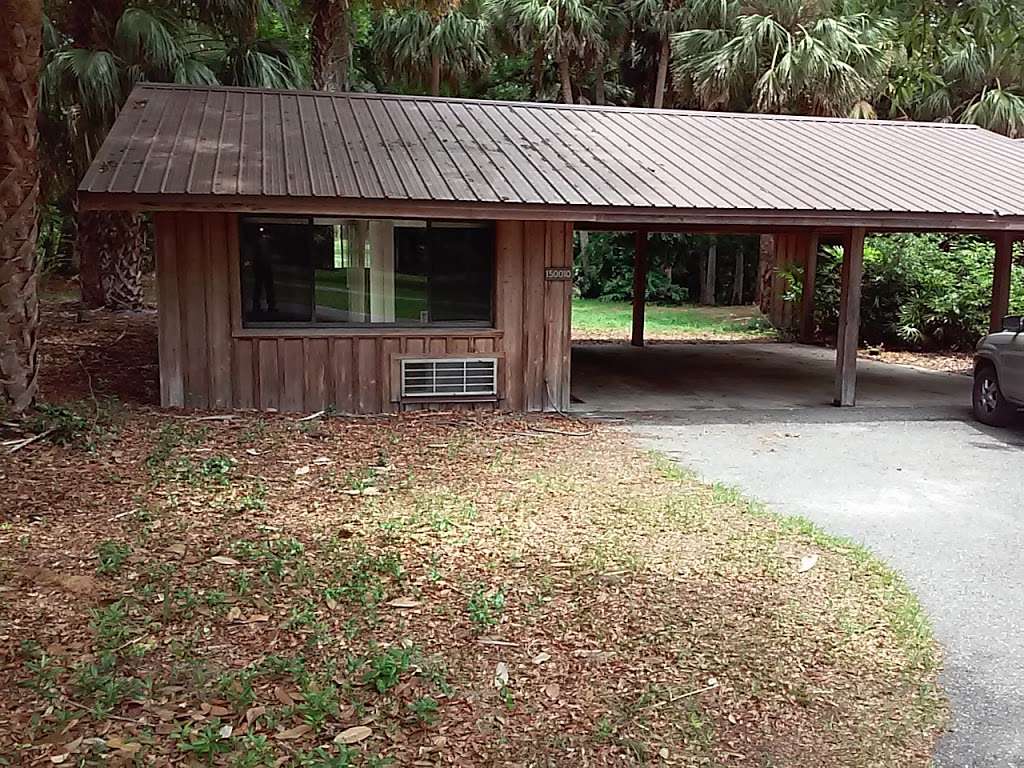 The Hammock House On Wekiva River | 30218 Wekiva River Rd, Sorrento, FL 32776, USA | Phone: (352) 266-9326