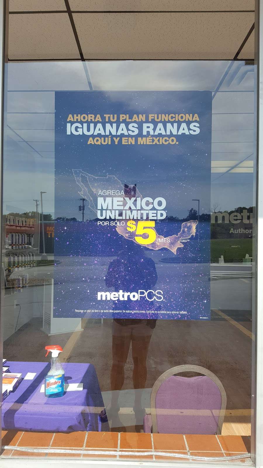 Metro by T-Mobile | 5116 Bristol Ave, Kansas City, MO 64129 | Phone: (816) 216-7314