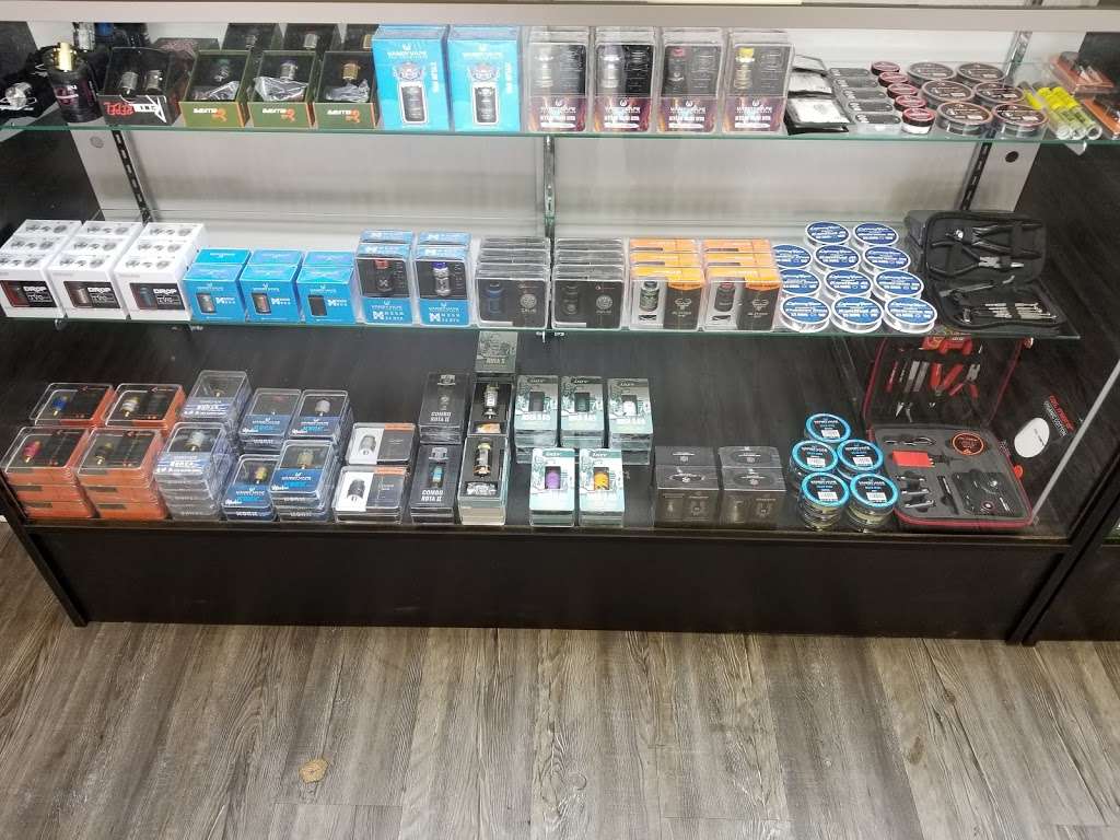 Red Star Vapor | 1355 N Santa Fe Dr ste e, Denver, CO 80204 | Phone: (720) 448-2664