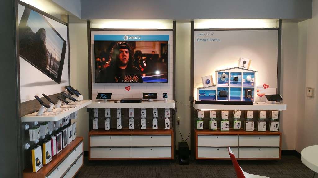 AT&T Store | 5020 W Baseline Rd Ste 119, Laveen Village, AZ 85339 | Phone: (602) 237-2960