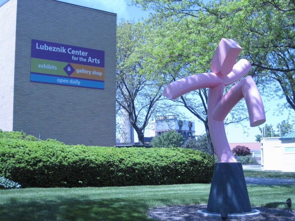 Lubeznik Center for the Arts | 101 W 2nd St # 100, Michigan City, IN 46360, USA | Phone: (219) 874-4900