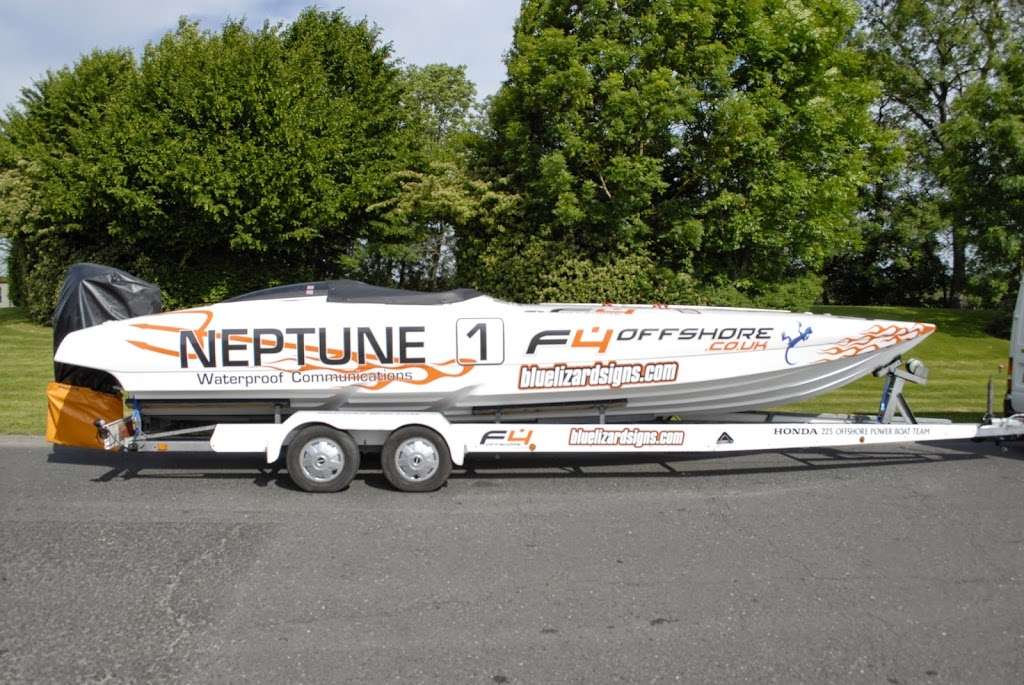 Neptune Waterproof | Hobbs Industrial Estate, Newchapel, Felbridge, Lingfield RH7 6HN, UK | Phone: 01342 835444