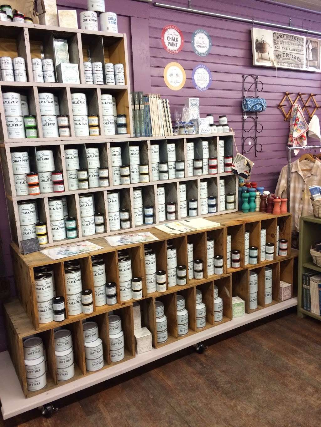 Paint Rust and Pixie Dust | 14 Center St, North Easton, MA 02356, USA | Phone: (508) 297-0504