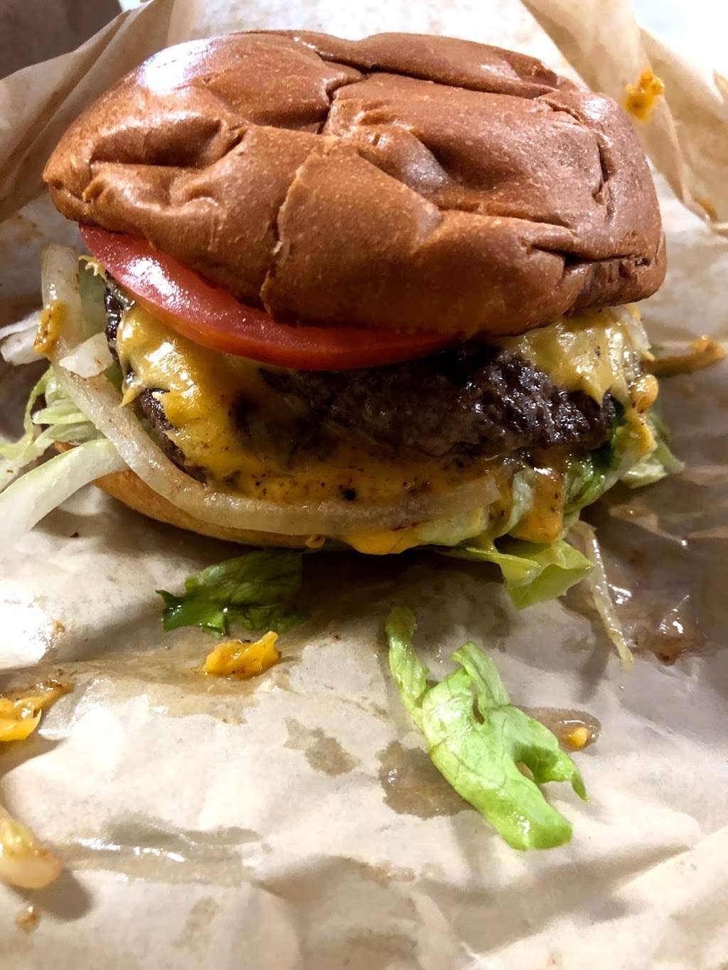 Modern Burger | 3800 E Sky Harbor Blvd, Phoenix, AZ 85034, USA | Phone: (602) 273-3300