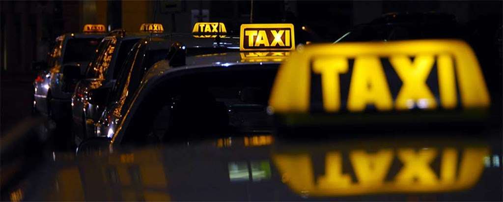 Taxi Orlando | 2325, 5707 St Charles Prado, Orlando, FL 32822, USA | Phone: (407) 218-9725