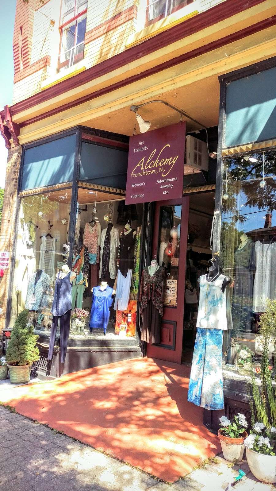 Alchemy Clothing | 1201, 17 Bridge St, Frenchtown, NJ 08825, USA | Phone: (908) 996-9000