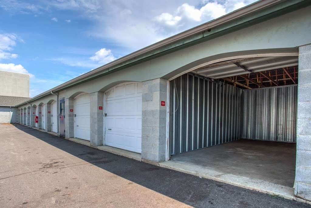 Simply Self Storage | 2025 N Hicks Rd, Palatine, IL 60074 | Phone: (847) 934-0470