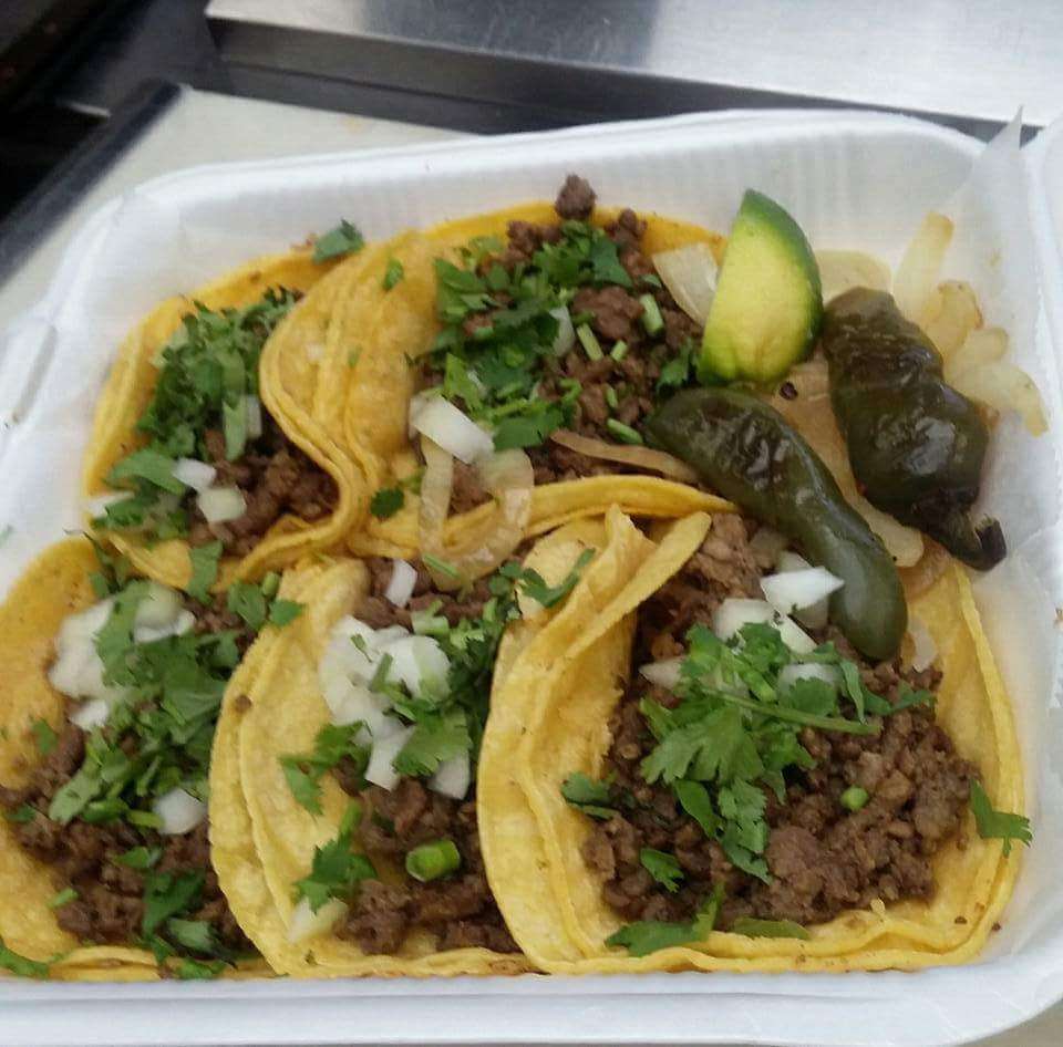 Chonas taqueria | 6003 Gulf Fwy, Houston, TX 77023, USA | Phone: (832) 305-4125