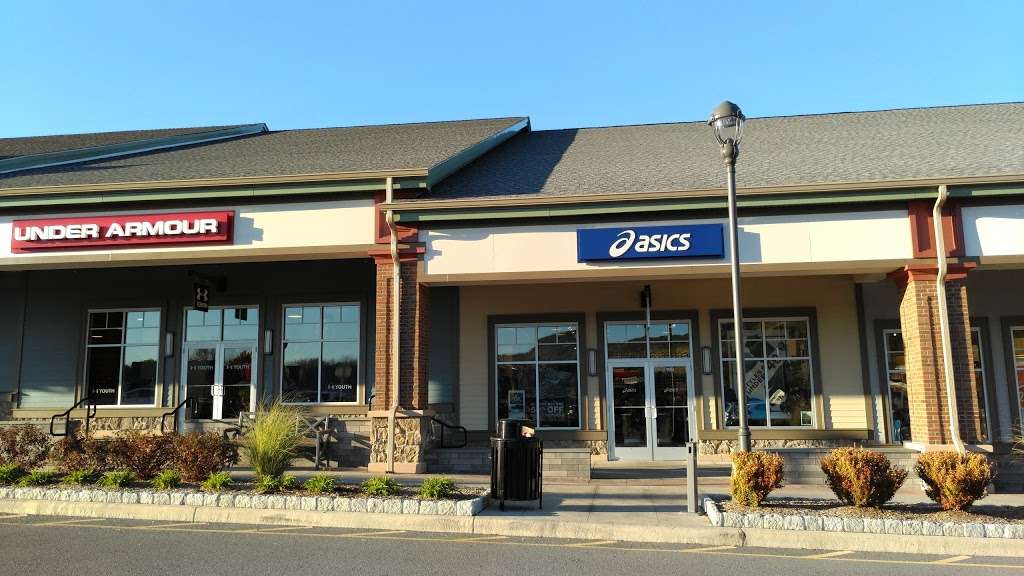 ASICS Outlet | 189 Marigold Ct, Central Valley, NY 10917, USA | Phone: (845) 928-7638