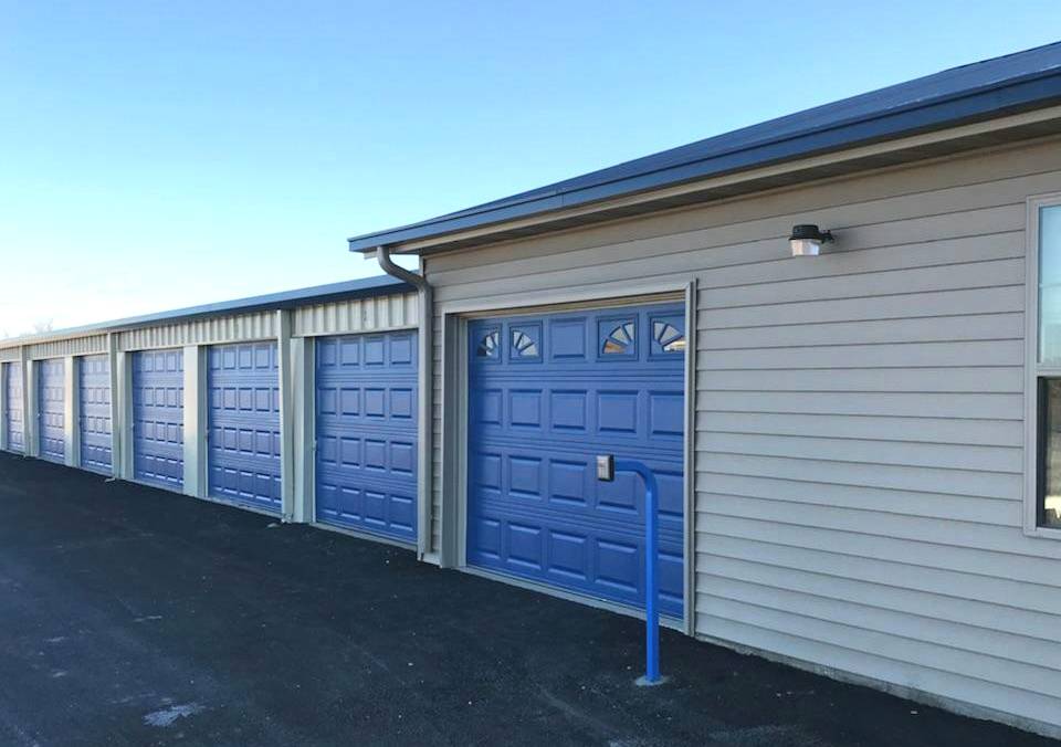 Blue Door Storage | 1470 Windsor Ave, Pontoon Beach, IL 62040, USA | Phone: (618) 931-8050