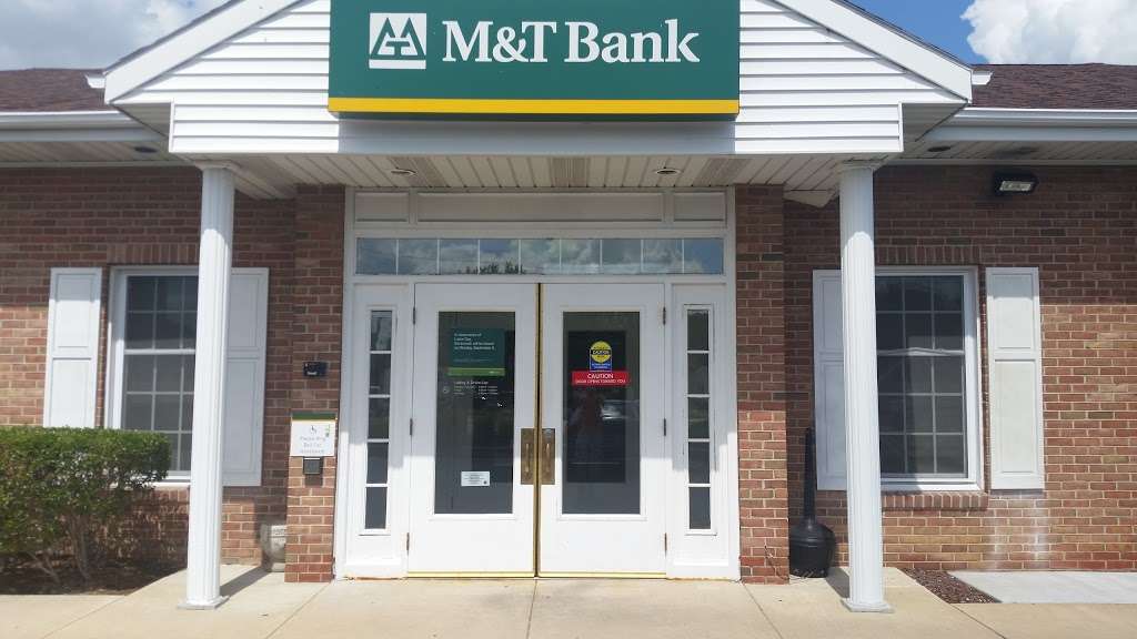 M&T Bank | 1001 E Lebanon Rd, Dover, DE 19901, USA | Phone: (302) 735-2020