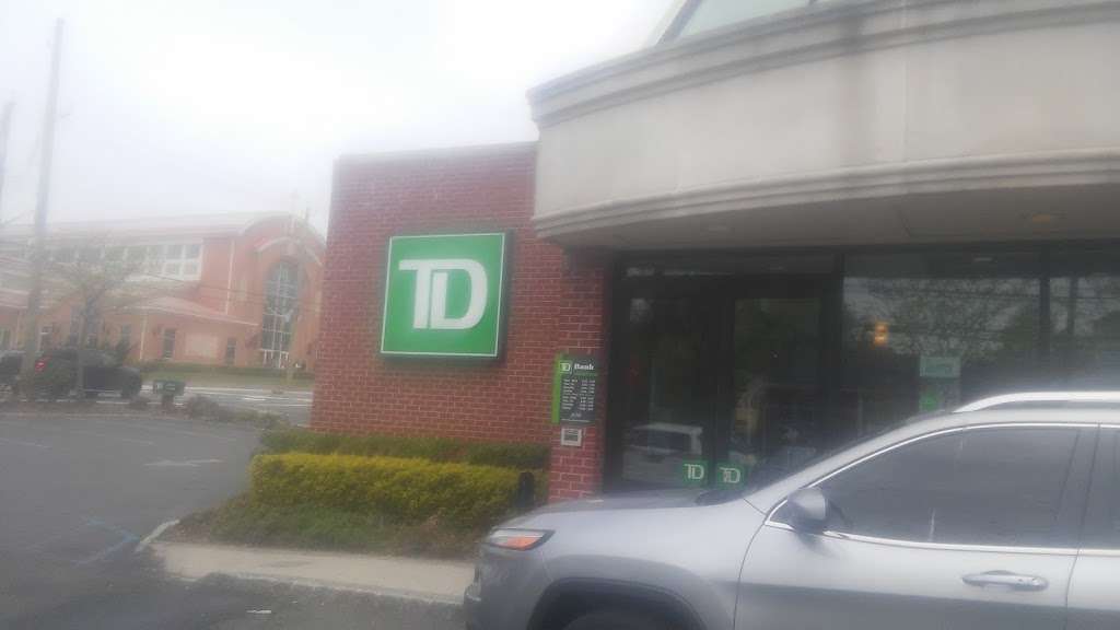 TD Bank | 929 Huguenot Ave, Staten Island, NY 10312 | Phone: (718) 966-1431