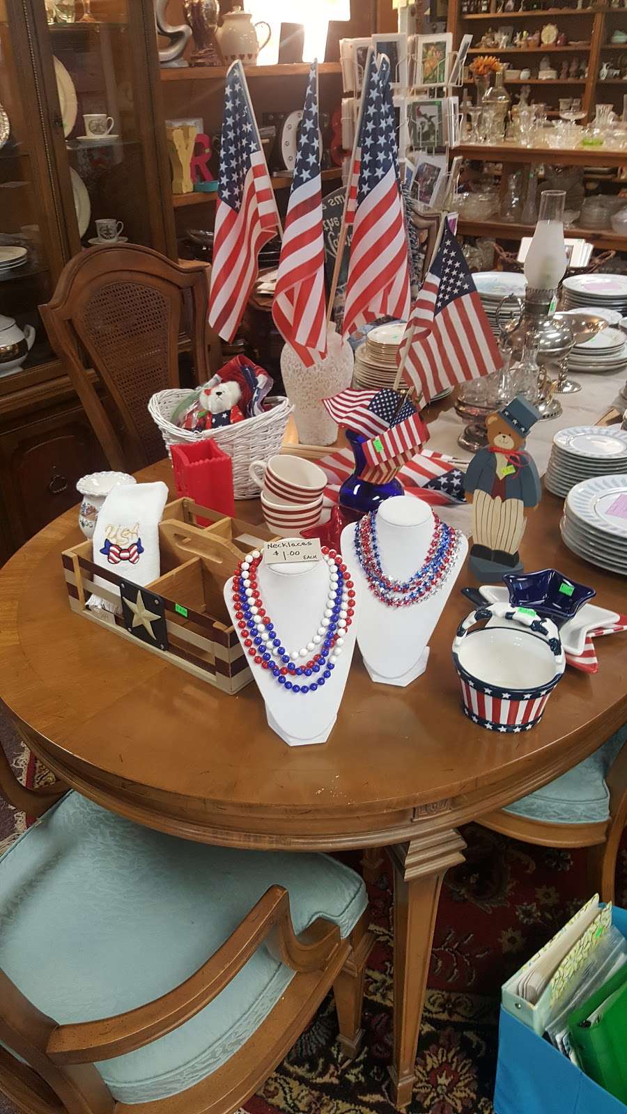 Slindys New and Used Treasures | 10028 James Monroe Hwy, Culpeper, VA 22701, USA | Phone: (540) 825-7799