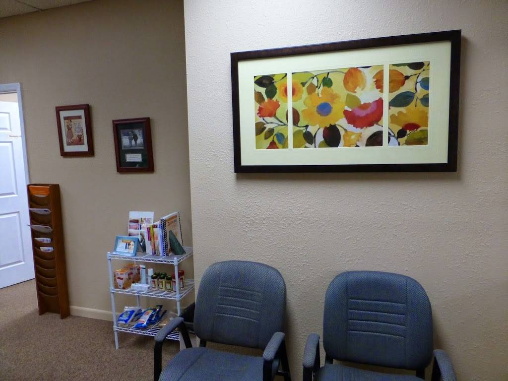 Nutrition & Health Center: Dr. Vernon Redd, DC, APC | 10801 Lomas Blvd NE #100, Albuquerque, NM 87112, USA | Phone: (505) 888-6138