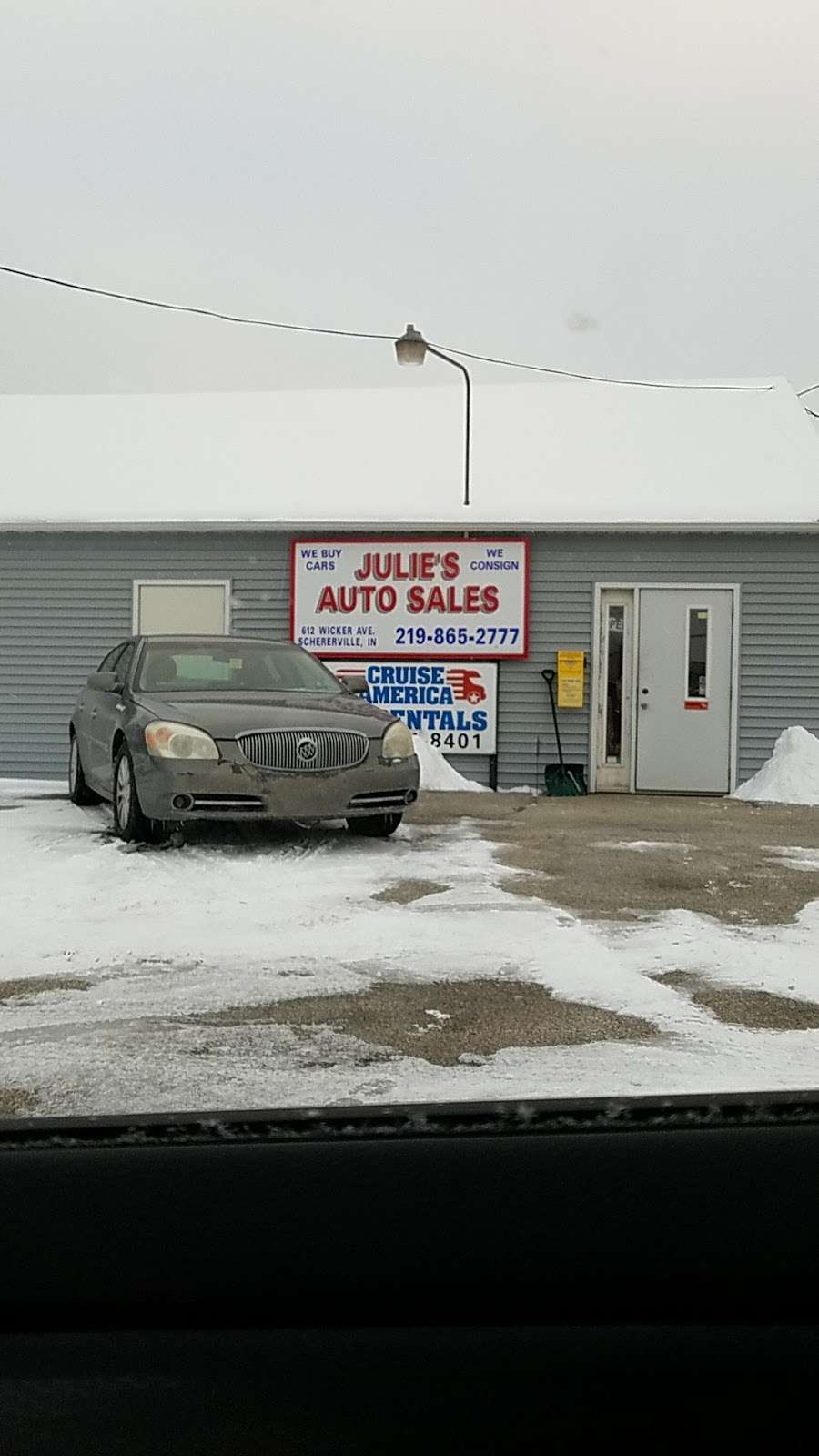 Julies Auto Sales | 612 US-41, Schererville, IN 46375 | Phone: (219) 865-2777