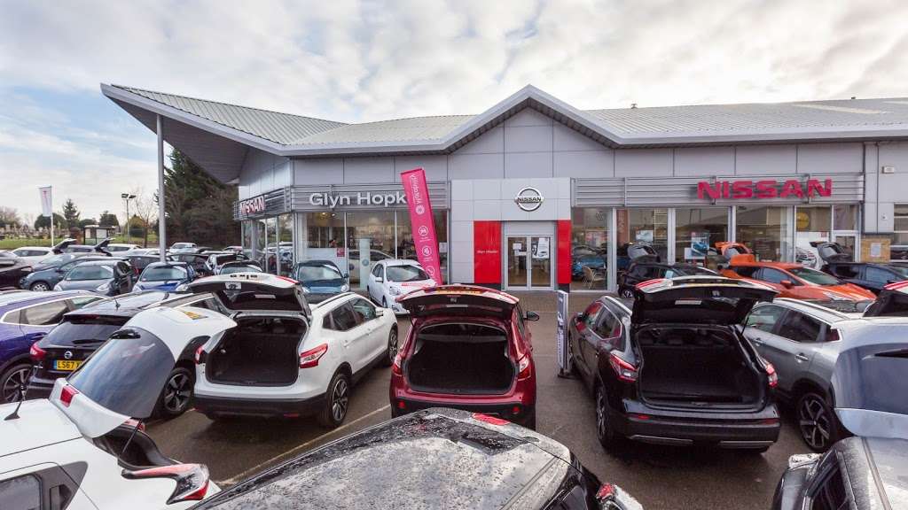 Glyn Hopkin Nissan Waltham Abbey | 1 Cartersfield Rd, Waltham Abbey EN9 1JD, UK | Phone: 01992 809883