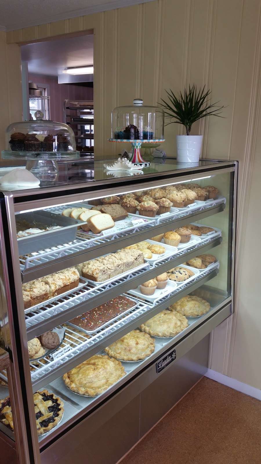 Baked on the Beach | 2101 Long Beach Blvd, Surf City, NJ 08008, USA | Phone: (609) 361-3200