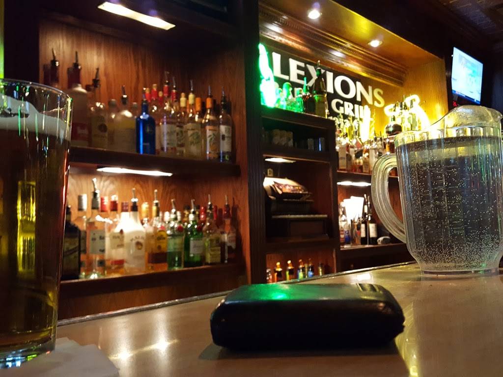 Alexions Bar & Grill | 141 Hawthorne St, Carnegie, PA 15106, USA | Phone: (412) 276-2018