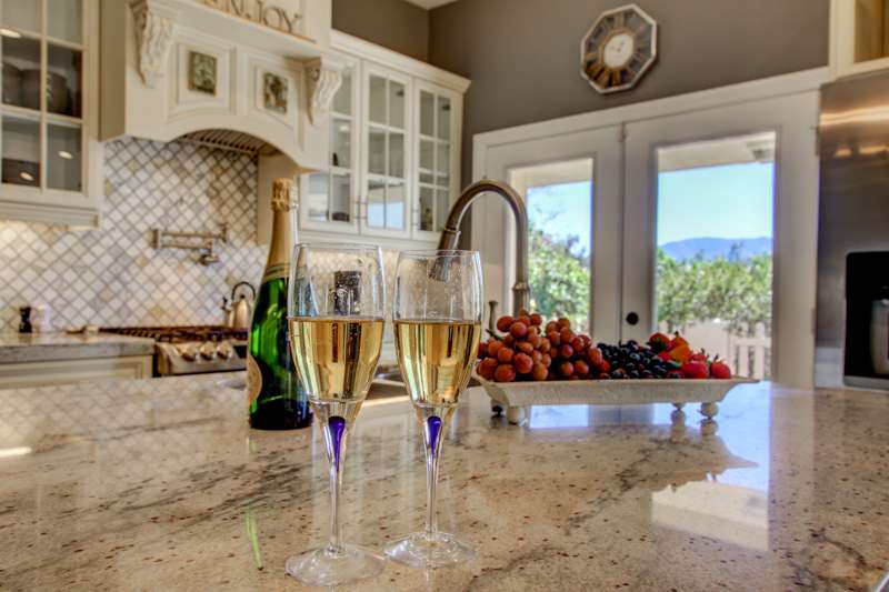 Temecula Vacation Rentals | 35601 Glen Oaks Rd, Temecula, CA 92592, USA | Phone: (951) 237-2273