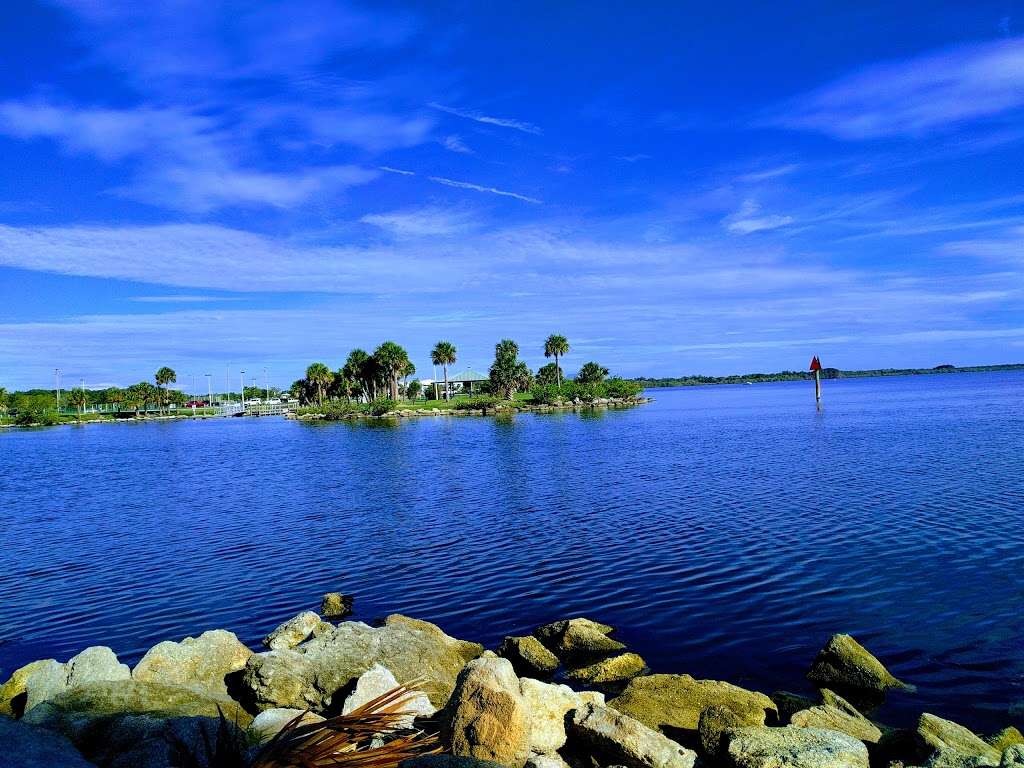 Brevard County Marina Dog Park | 501 Marina Rd, Titusville, FL 32796, USA | Phone: (321) 264-5105