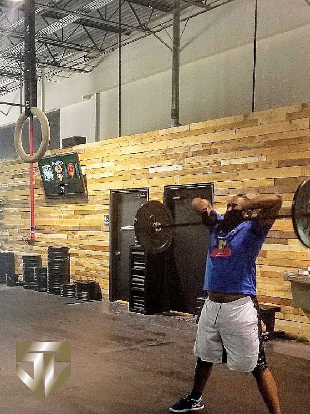 Sandy Lake CrossFit | 989 W Sandy Lake Rd Suite 400, Coppell, TX 75019, USA | Phone: (469) 359-7918