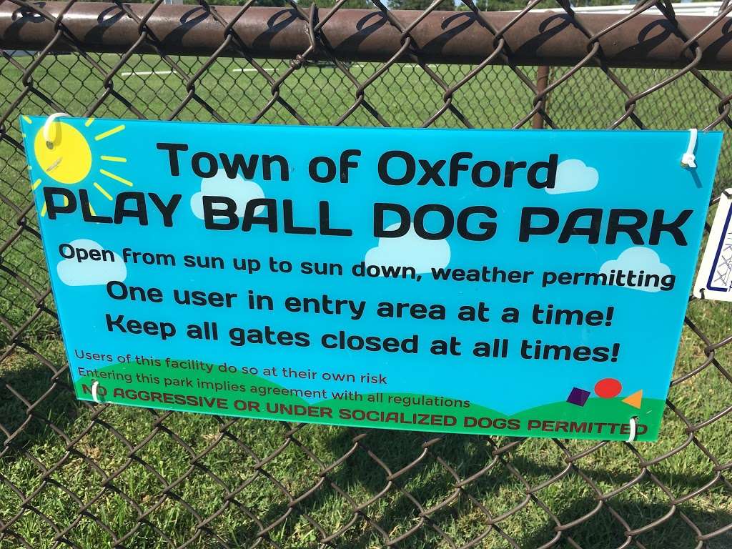 Play Ball Dog Park | 103 Jl Thompson Dr, Oxford, MD 21654, USA