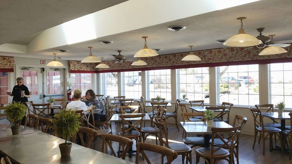 Harvest cafe | 3575 W Newport Rd, Intercourse, PA 17534, USA | Phone: (717) 768-2751