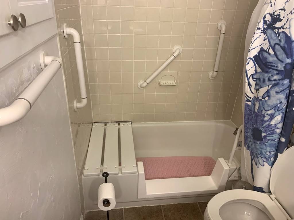 Freedom Walk-In Tubs and Showers | 3324 Virginia Beach Blvd Ste 105, Virginia Beach, VA 23452, USA | Phone: (757) 559-2012