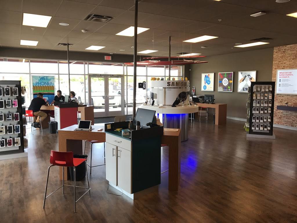 Verizon Authorized Retailer - TCC | 1580 E Tucson Marketplace Blvd Ste 160, Tucson, AZ 85713, USA | Phone: (520) 623-1096