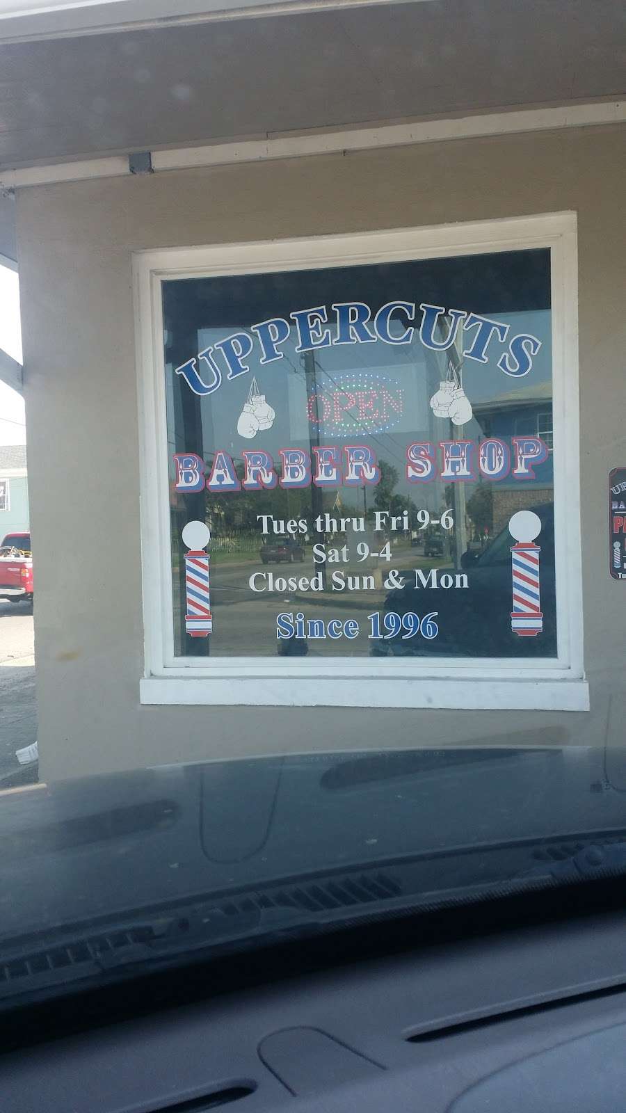 Uppercuts Barber Shop | 2502 39th St, Galveston, TX 77550 | Phone: (409) 762-2844