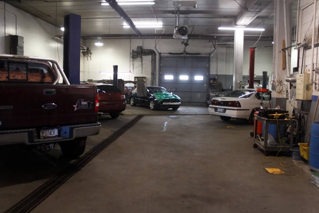 Maxi Auto & Repair | 2803 Central Ave NE, Minneapolis, MN 55418, USA | Phone: (612) 788-8686