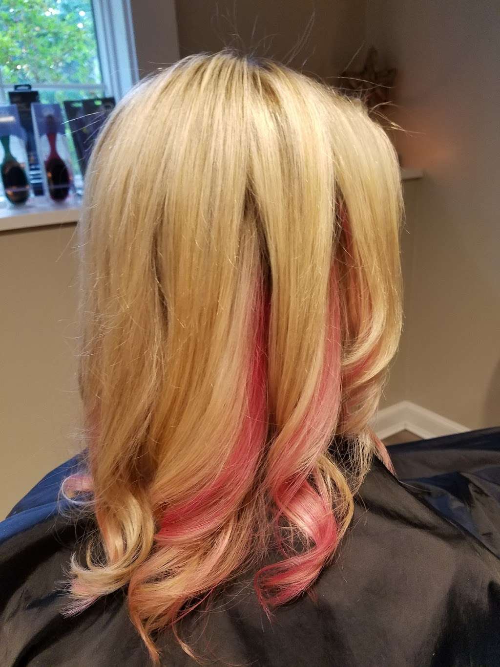 Hair on Hillside | 11 Hillside Rd, Plainville, MA 02762, USA | Phone: (508) 954-8514