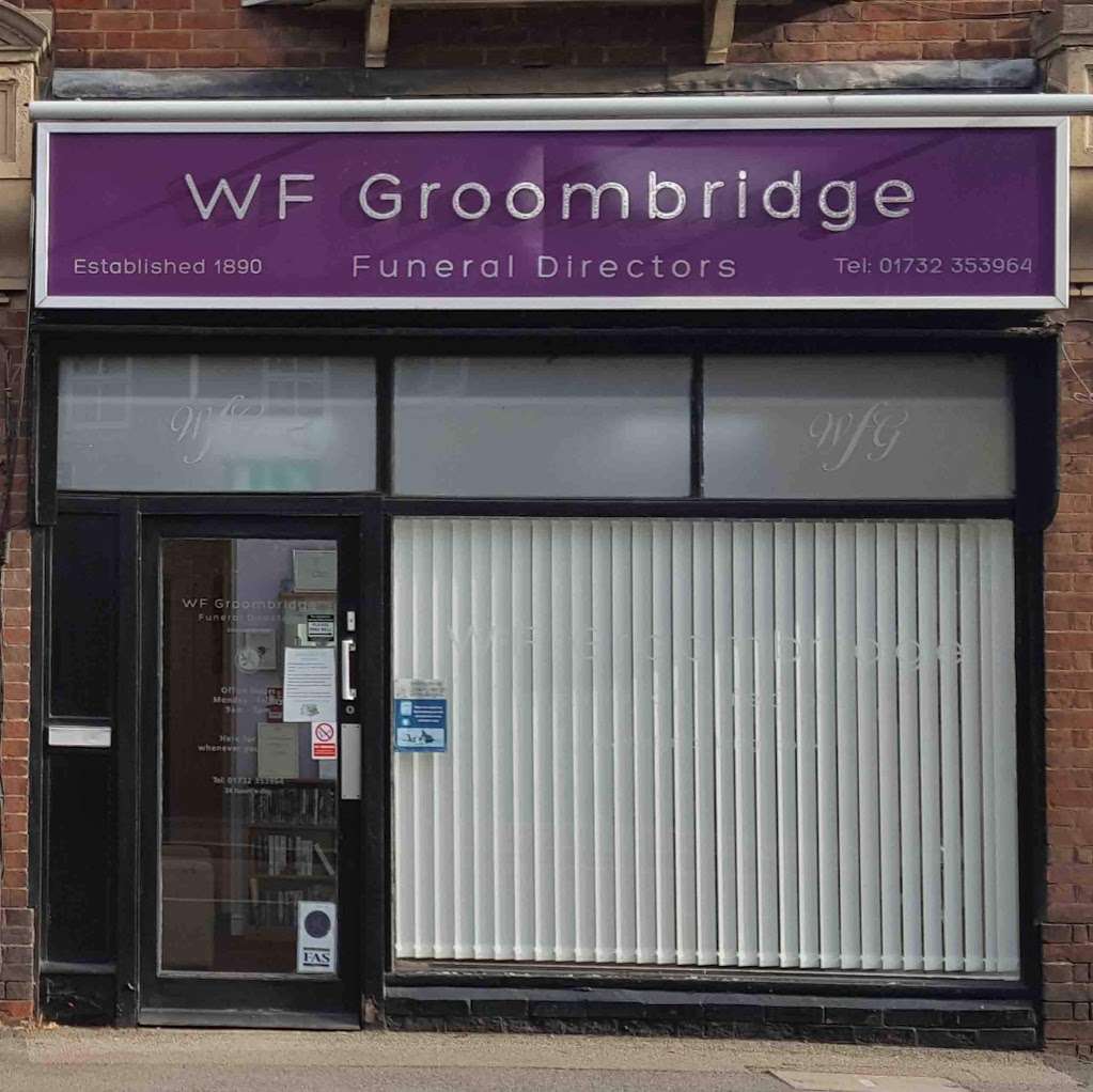 W F Groombridge Funeral Directors | Tollgate Buildings, 5-6 Hadlow Rd, Tonbridge TN9 1NX, UK | Phone: 01732 353964