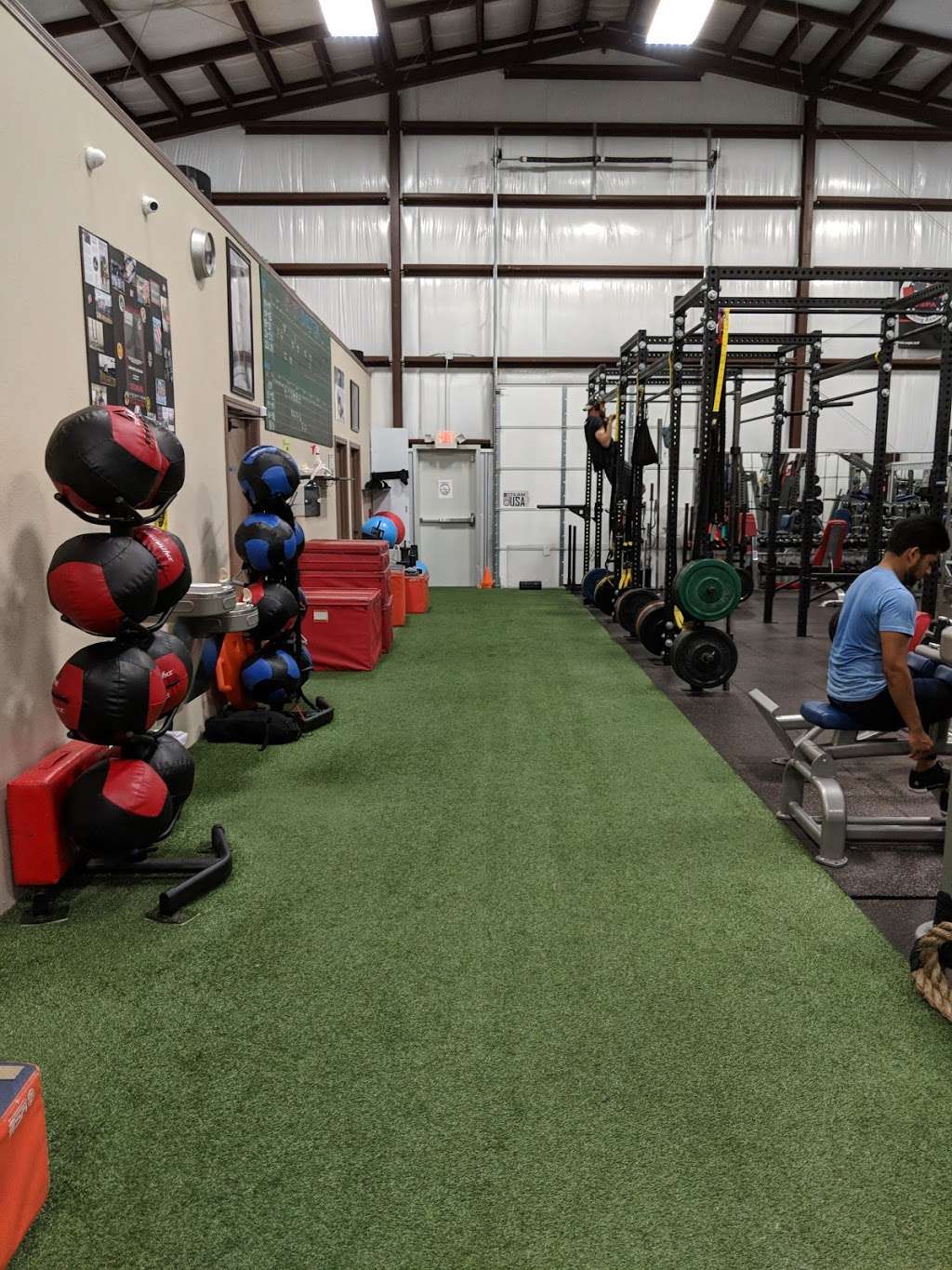 Gym Cypress/Fitness1on1 | 17721 Huffmeister Rd, Cypress, TX 77429, USA | Phone: (281) 516-2800