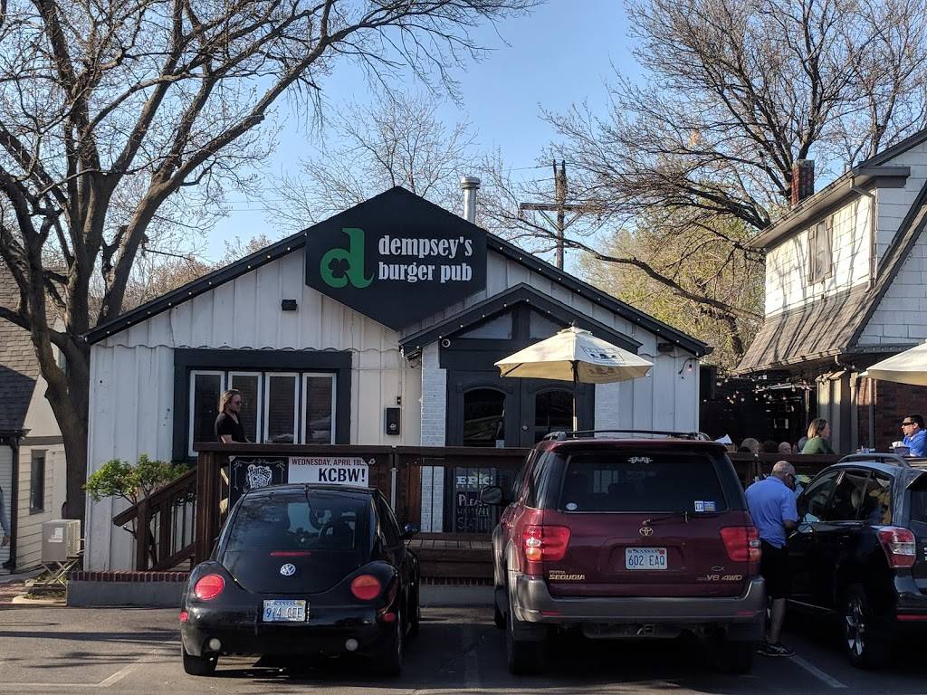 Dempseys Burger Pub at Clifton Square | 3700 E Douglas Ave #78, Wichita, KS 67208, USA | Phone: (316) 425-3831