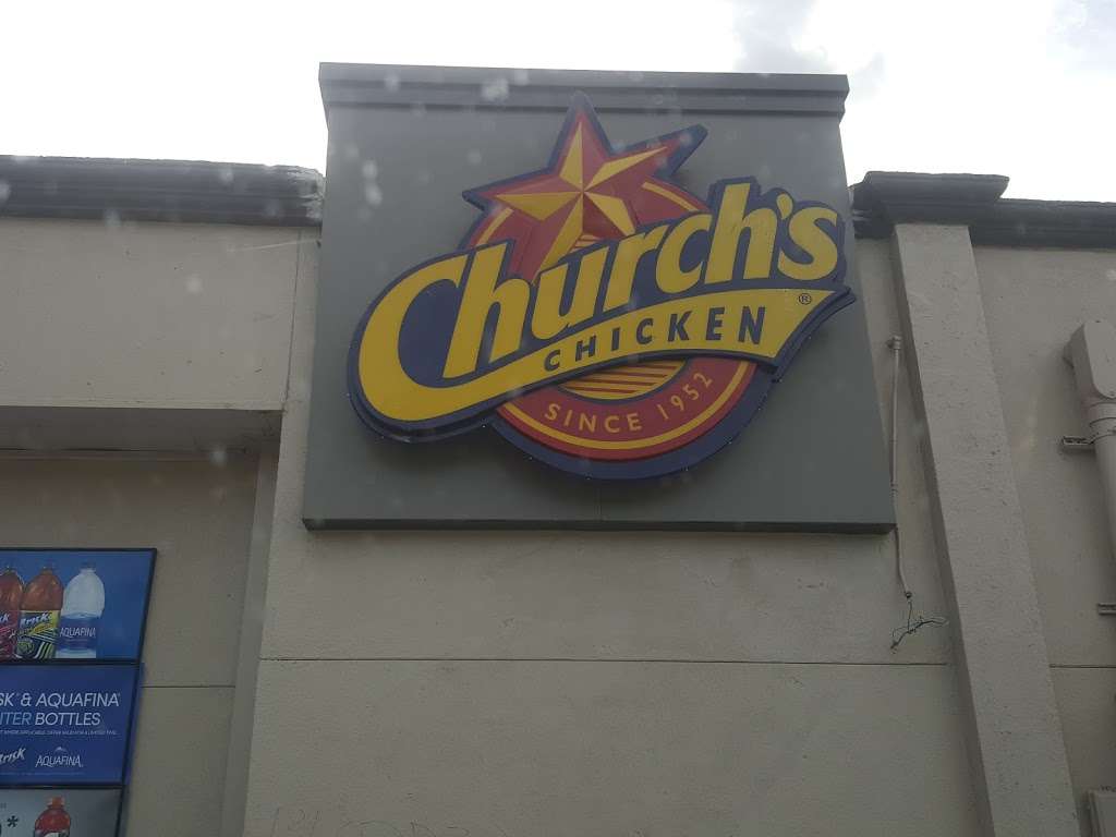 Churchs Chicken | 4411 W Kiest Blvd, Dallas, TX 75236, USA | Phone: (214) 330-3100