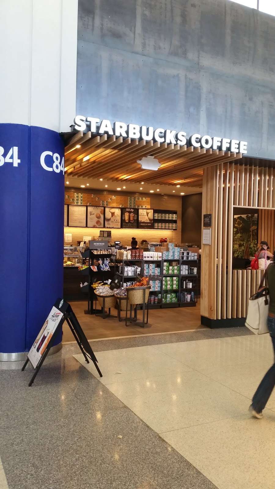 Starbucks | Newark, NJ 07114, USA