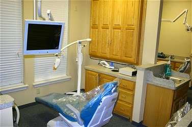 Bickston Family Dentistry | 325 W Westchester Pkwy #300, Grand Prairie, TX 75052 | Phone: (972) 262-8888