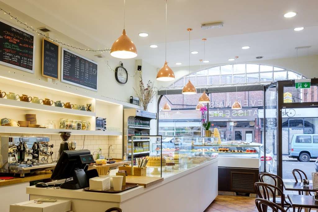 Evelinas Patisserie | 56 Fortis Green Rd, London N10 3HN, UK | Phone: 020 8444 0836