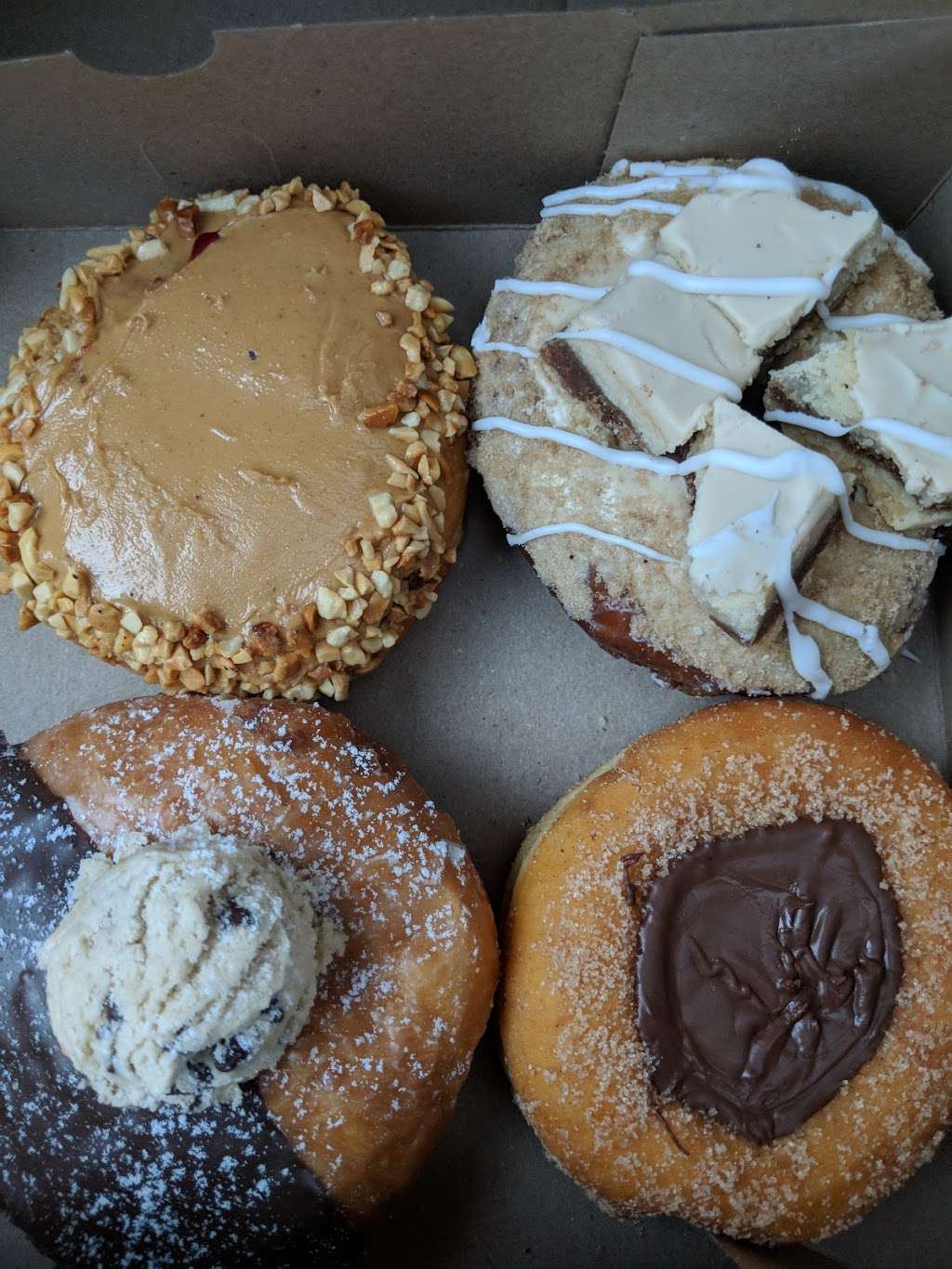Donut Crazy of Westport | 1 Ferry Ln, Westport, CT 06880, USA | Phone: (203) 293-4655
