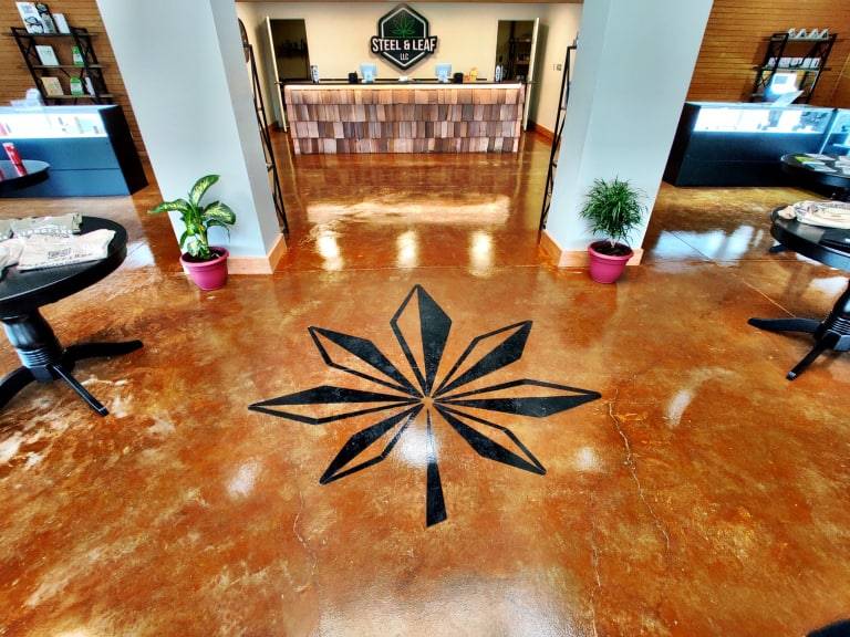 Steel & Leaf LLC - Hemp & CBD Dispensary | 125 E Market St, Jeffersonville, IN 47130 | Phone: (812) 913-4380