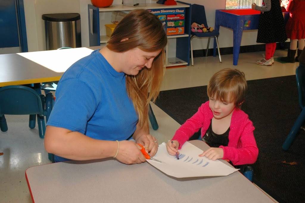 Fort Wayne KinderCare | 2008 E Dupont Rd, Fort Wayne, IN 46825, USA | Phone: (260) 755-2905