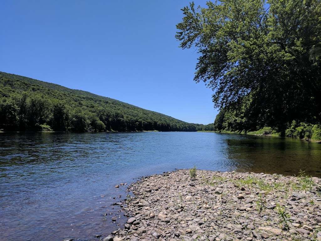 Hialeah Trailhead | McDade Recreational Trail, East Stroudsburg, PA 18301, USA