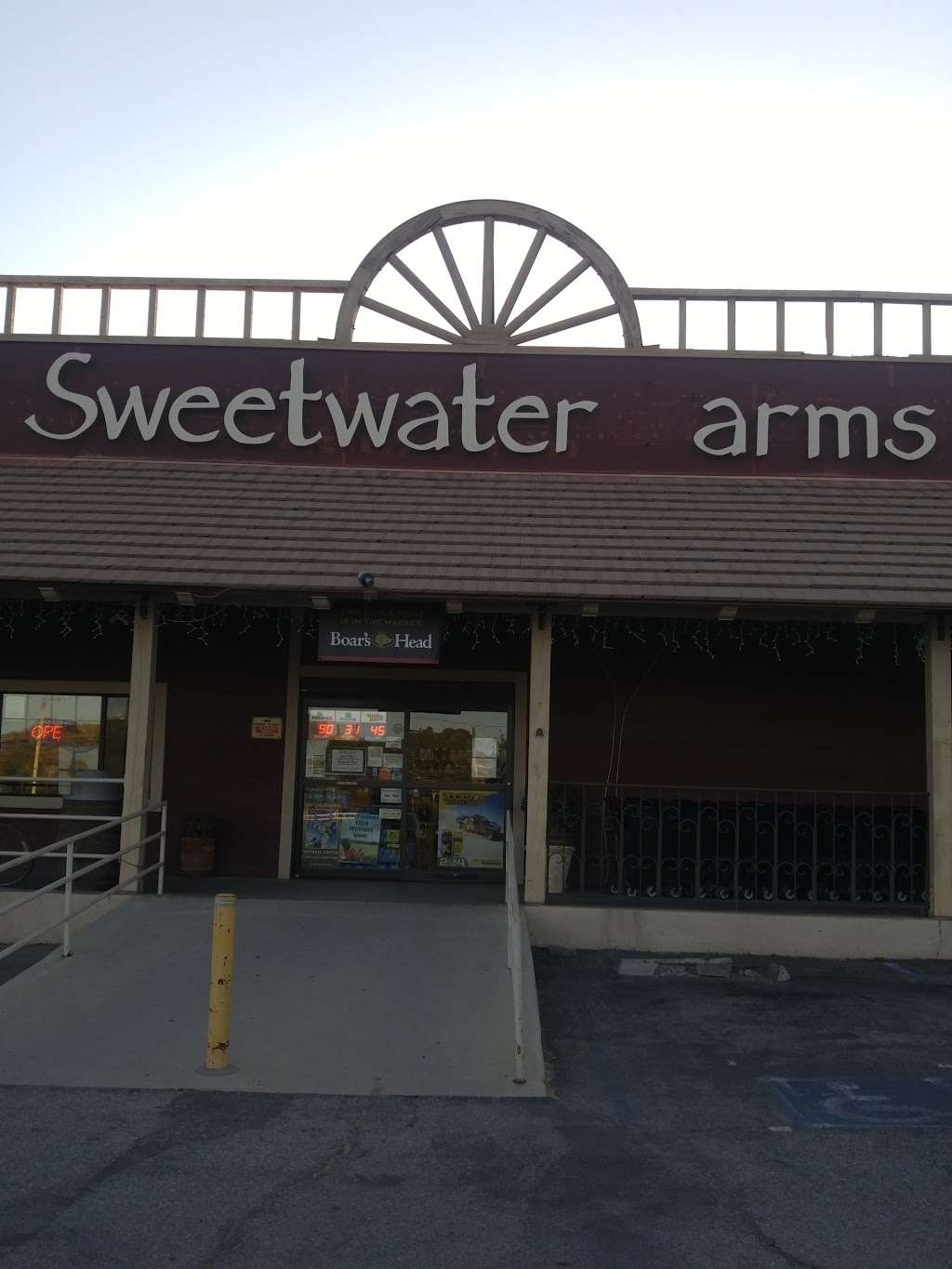 Sweetwater Farms Market | 33301 Agua Dulce Canyon Rd, Santa Clarita, CA 91390 | Phone: (661) 268-0700