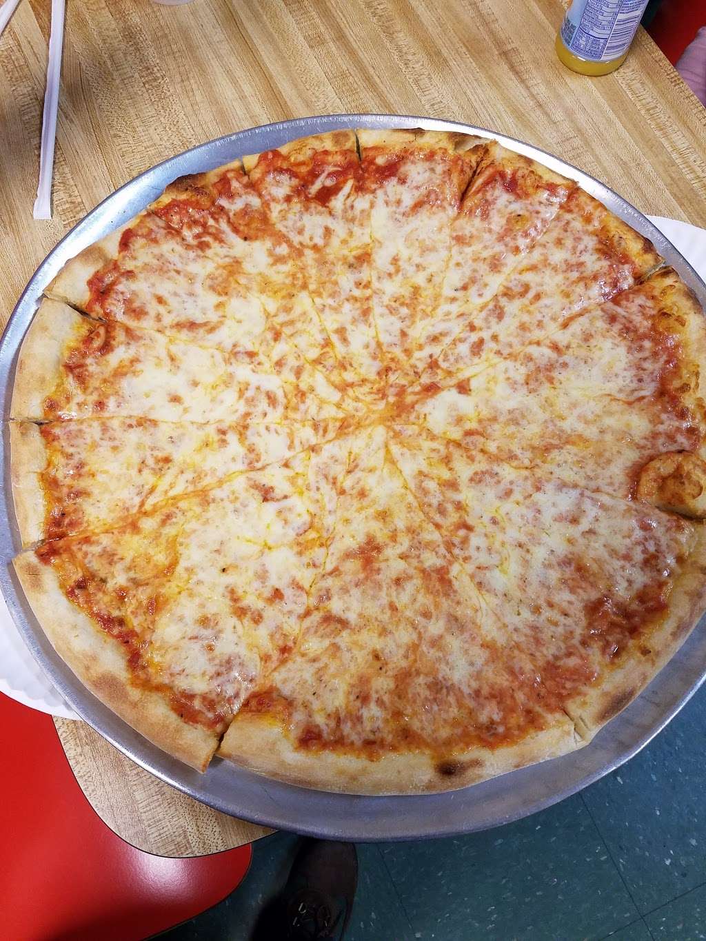 Vitos Pizza | 9938 Reisterstown Rd, Owings Mills, MD 21117, USA | Phone: (410) 363-0220
