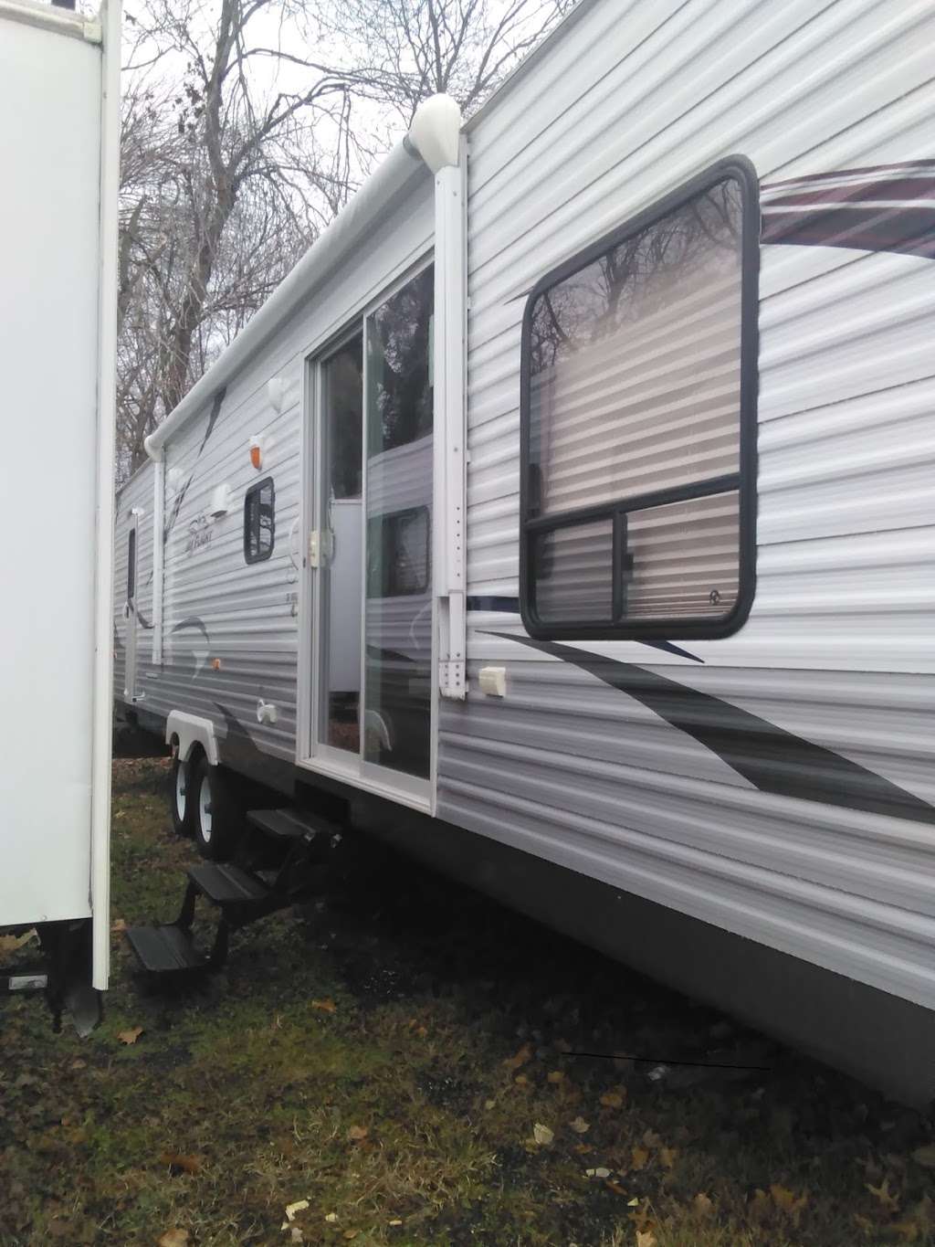 Classic RV | 770 US-40, Monroeville, NJ 08343, USA | Phone: (856) 358-2121