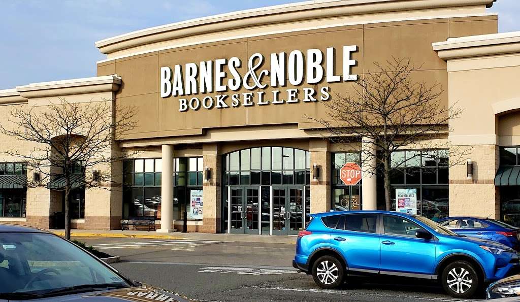 Barnes & Noble | The Metroplex, 2300 Chemical Rd, Plymouth Meeting, PA 19462, USA | Phone: (610) 567-2900